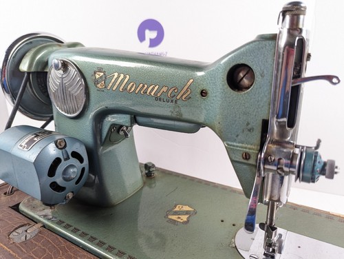 Vintage Monarch Deluxe Electric Sewing Machine Made In Japan W/ Case PARTS ONLY - Picture 6 of 12