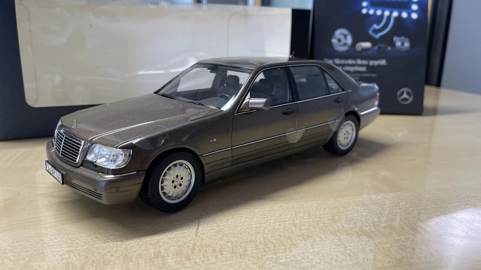 Mercedes Benz W140 S-Klasse 1:18 Modell V140 impala brown B66040684 Norev - Bild 3 von 4