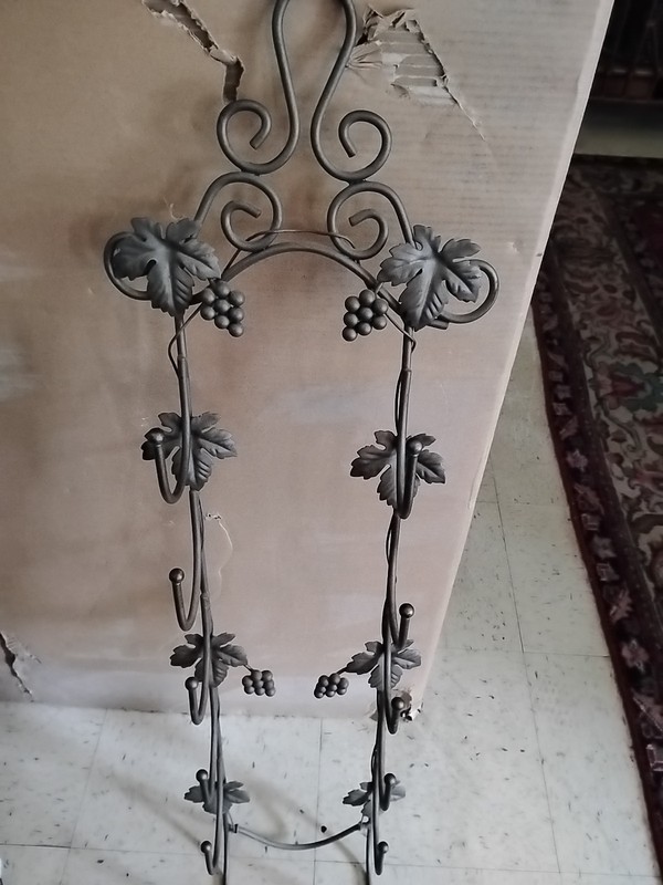 Vintage Metal Wrought Iron Wine Holder, With Grape Vine Decorations . Good Cond