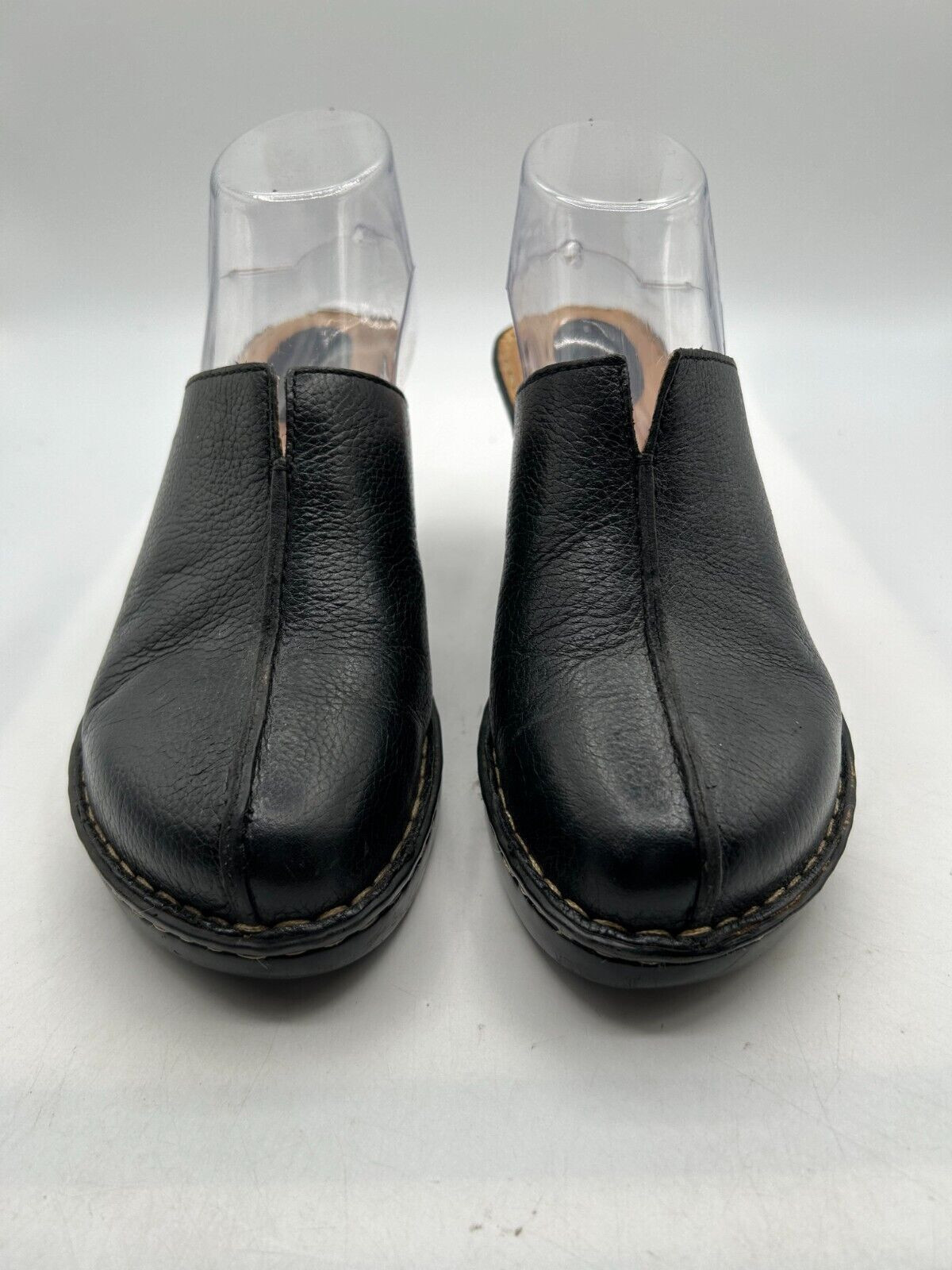 Mula de tacón Born Mount II para mujer talla 10 cuero granulado negro sin cordones W3508