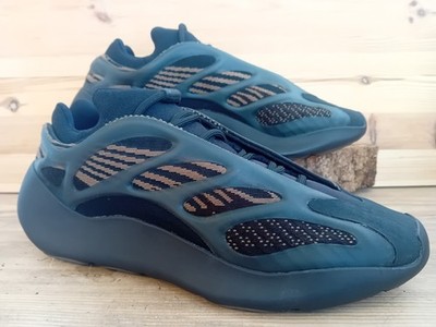 Adidas Yeezy 700 V3 in ''Clay Brown'' Größe 12 UK Stylecode GY0189
