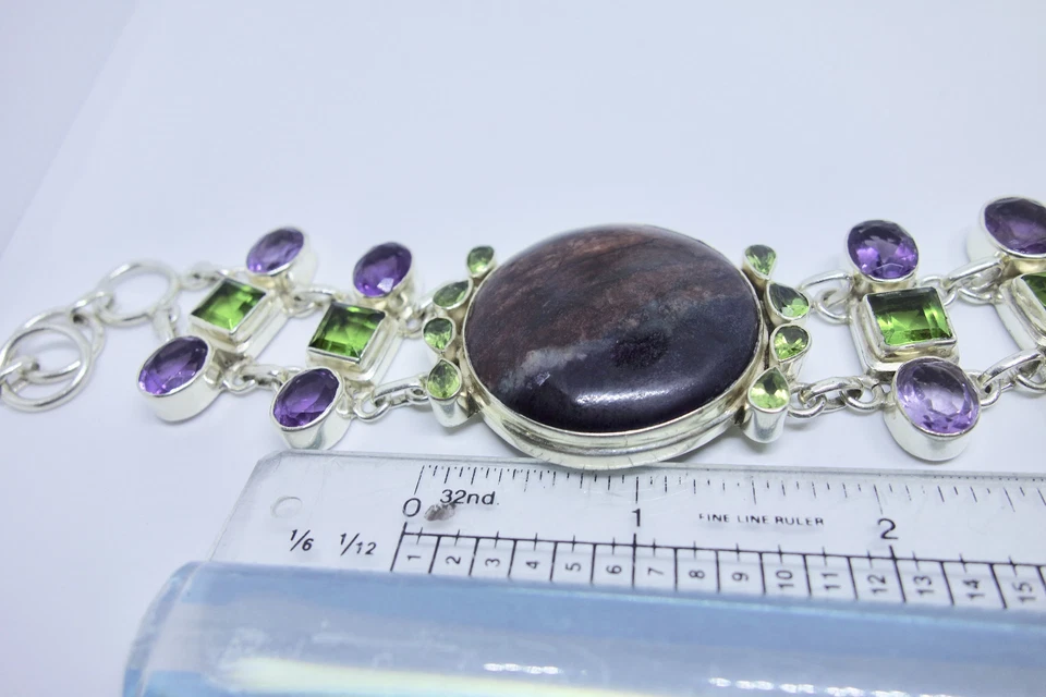 Large Jasper Peridot and Amethyst Sterling Silver Toggle Bracelet 64.28 grams - Image 3 of 4