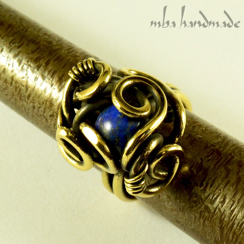 Anillo de cristal de lapislázuli tamaño 9 alambre de latón envuelto piedras preciosas joyería artesanal Foto 3 de 4