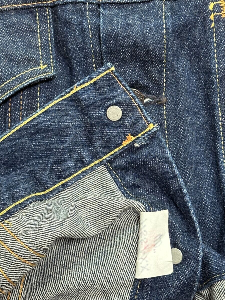 60s Vintage Levis Early Type 3 Denim Jacket Big E Trucker 60s Vintage Levis Early Type 3 Denim Jacket Big E Trucker