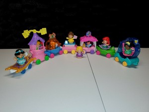 fisher price little people princess train