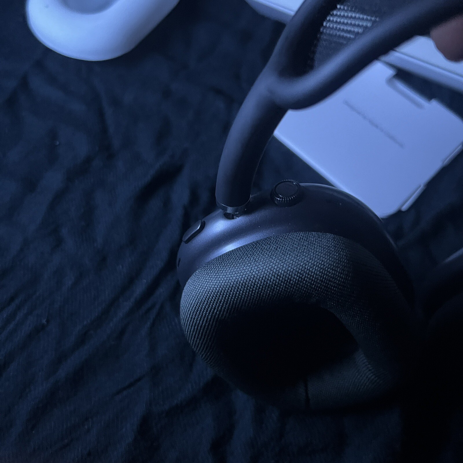 AirPods Max Wireless OverEar Headset eBay