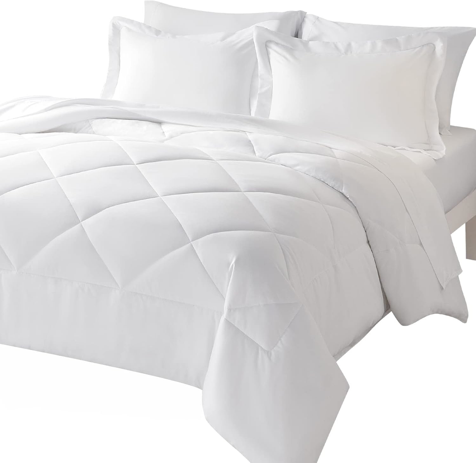 CozyLux Queen Bed in a Bag 7Pieces Comforter Set with Sheets White All