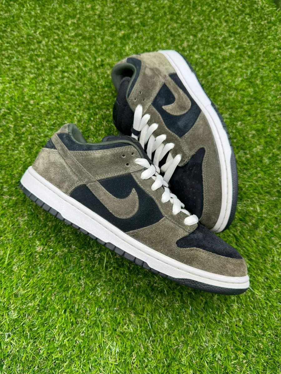 Nike SB Dunk Low Unloden Black Dark Army Size 10.5 RARE Ready To Ship
