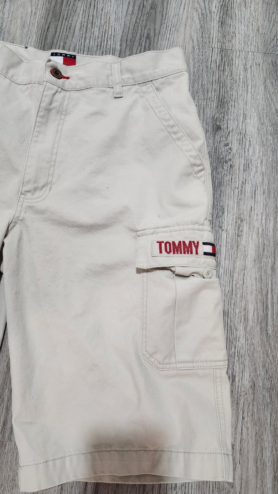 Tommy Hilfiger Men's 32's Beige Cargo Shorts Button Logo Pockets Flat Front s thumbnail 2