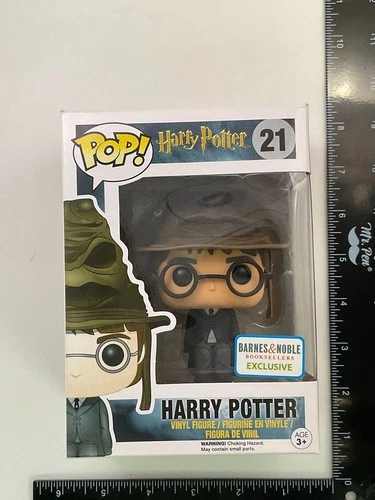 Funko Pop! Harry Potter: Harry Potter #21 Barnes & Noble Exclusive Vinyl -CN B1