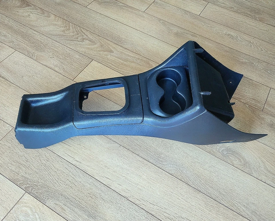 Center Console Shifter Trim 93-99 VW Jetta Golf GTI Cabrio MK3 - 1HM 863 243 B - Image 2 of 4