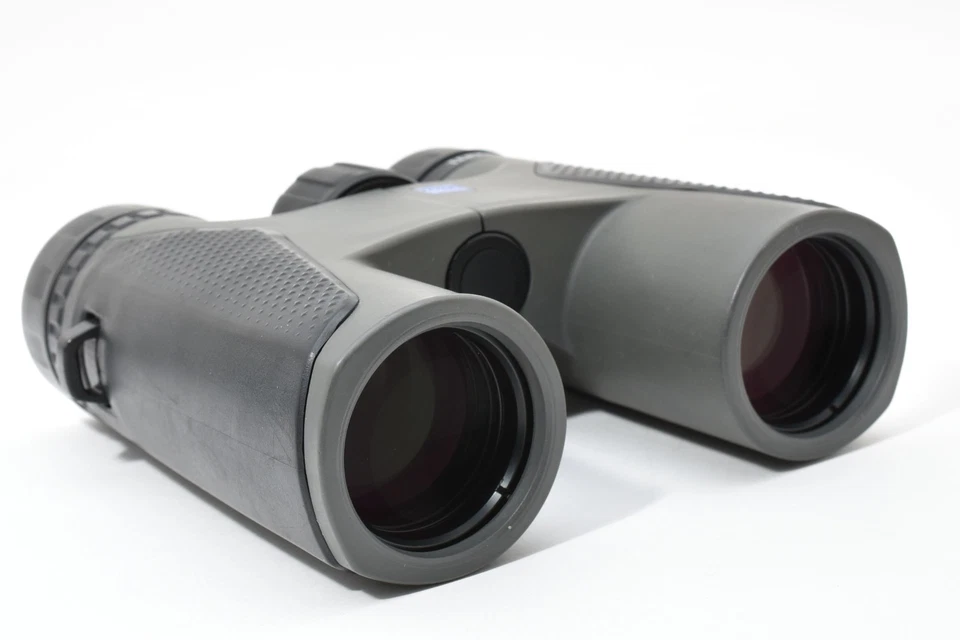 ZEISS Terra ED 8x32 Waterproof Binoculars From JAPAN - Image 4 of 4