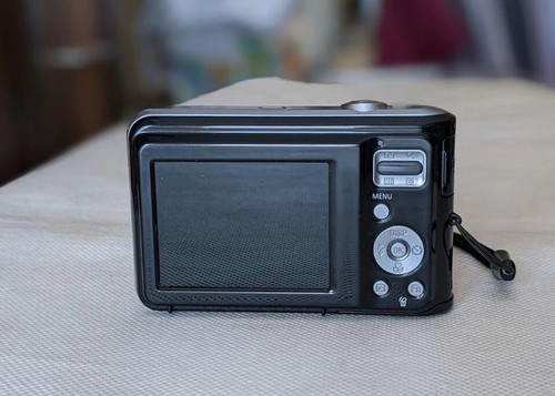 Samsung Digitalkamera ES28 12.2MP schwarz mit Box & Zubehör, Karte 8GB - Bild 5 von 10