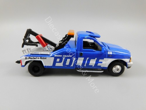Johnny Lightning LOOSE Active Duty 1999 Ford F-450 Police Tow Truck 1:64 Scale - Picture 4 of 7