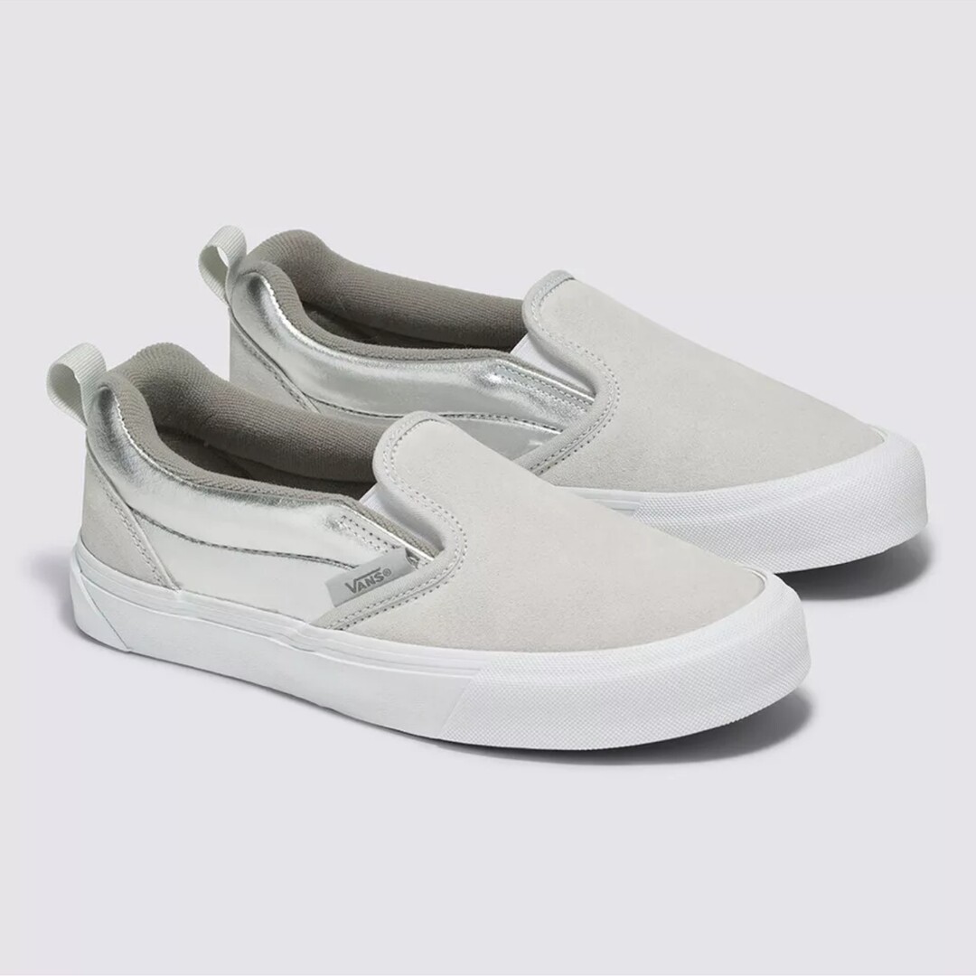 ☆送料無料☆ VANS KNU SLIP ☆ Vans Knu Slip Metallic Silver Sneakers Slip-On Shoes Men's