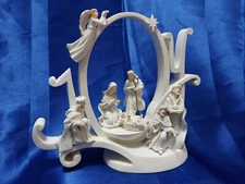 WMG JOY NATIVITY SCENE CHRISTMAS DECOR W/ LIGHT & MUSIC PLAY "JOY TO THE WORLD"
