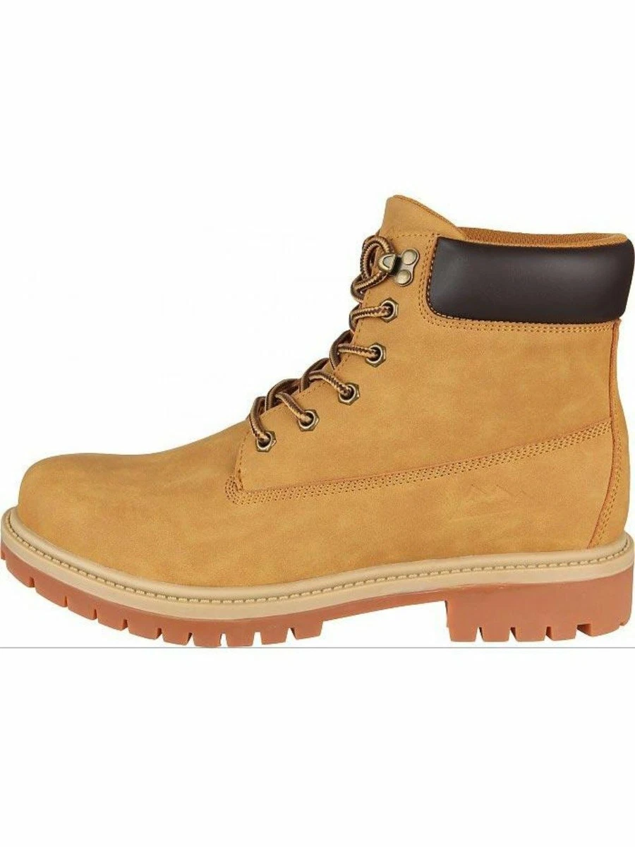 Warm comfortable top walking boots