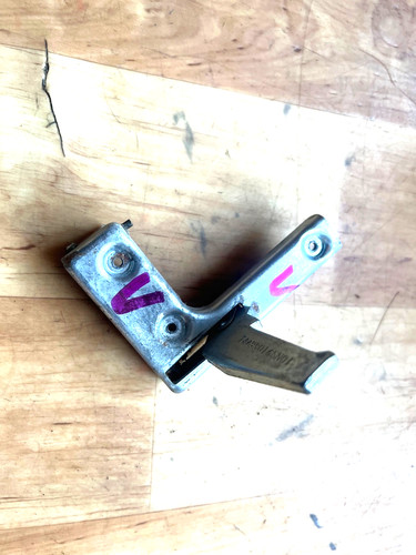 Siemens/Bosch Scharniere T.Nr. 4699016SN01 .Türscharniere  für Backofen .