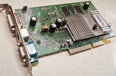 128 BIT AGP 3D CARD Sapphire ATI Radeon 9600 ATLANTIS RV350 128 MB