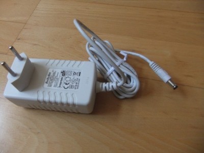 Original Netzteil Babyliss SW-120300EU Output 12V-3000mA Stecker 5,5x2,1mm gebra