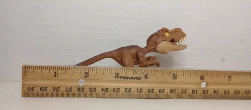 Jurassic World Tyrannosaurus Rex Bendy Biters 3.5" Mattel Realistic Dinosaur Toy - Picture 9 of 10
