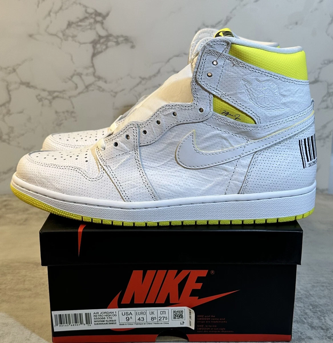 Air jordan 1 retro high top og white / dynamic yellow-black