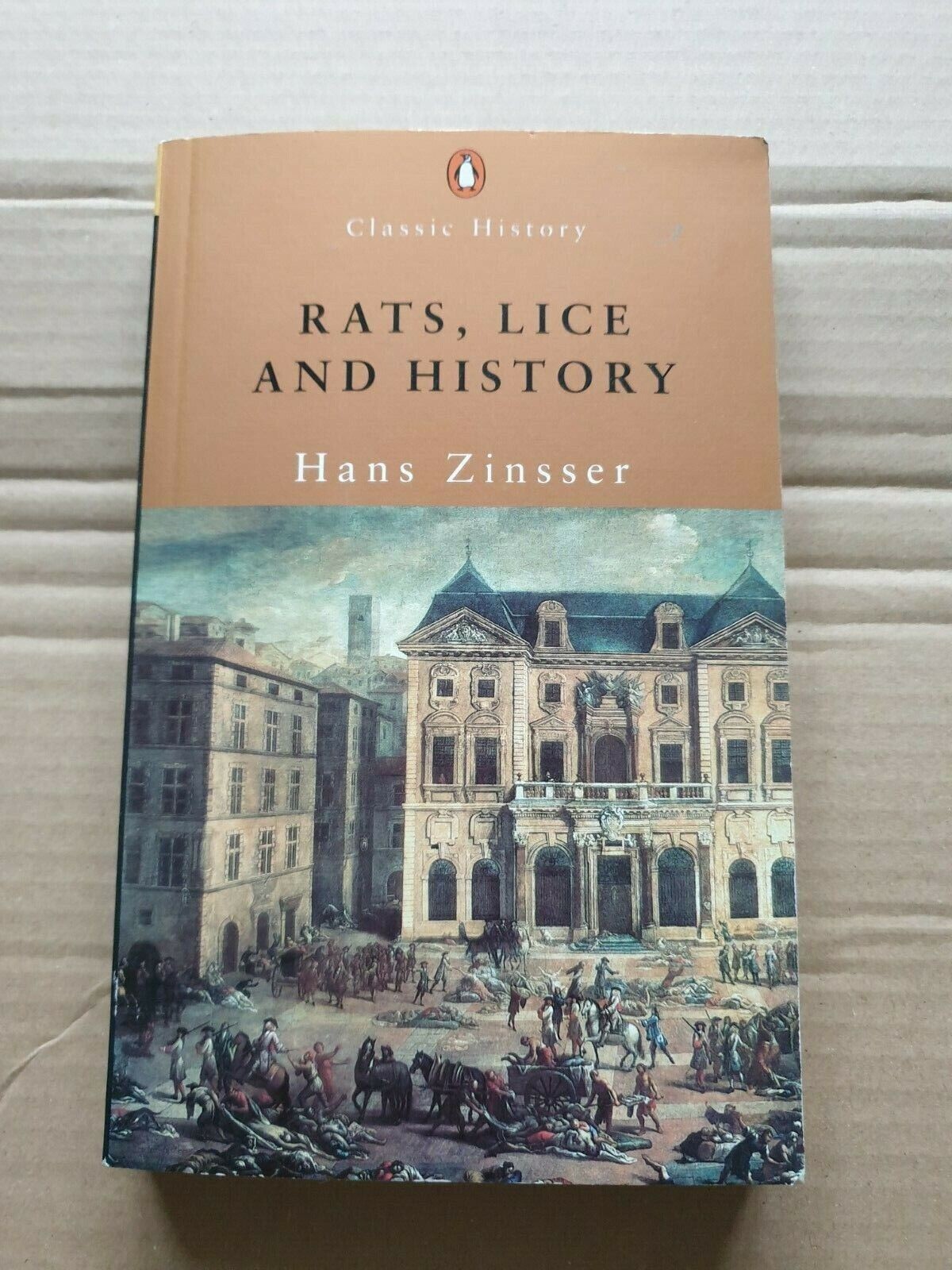 Rats, Lice and History by Hans Zinsser Penguin 2000 ref BB45