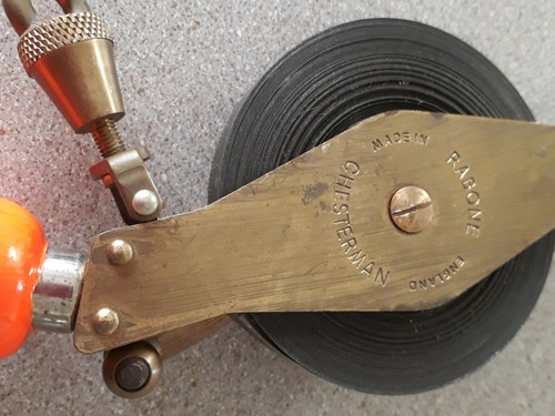 Vintage Rabone Chesterman Surveyor Tape Measure with Brass Fittings - 20 metre - Picture 3 of 12