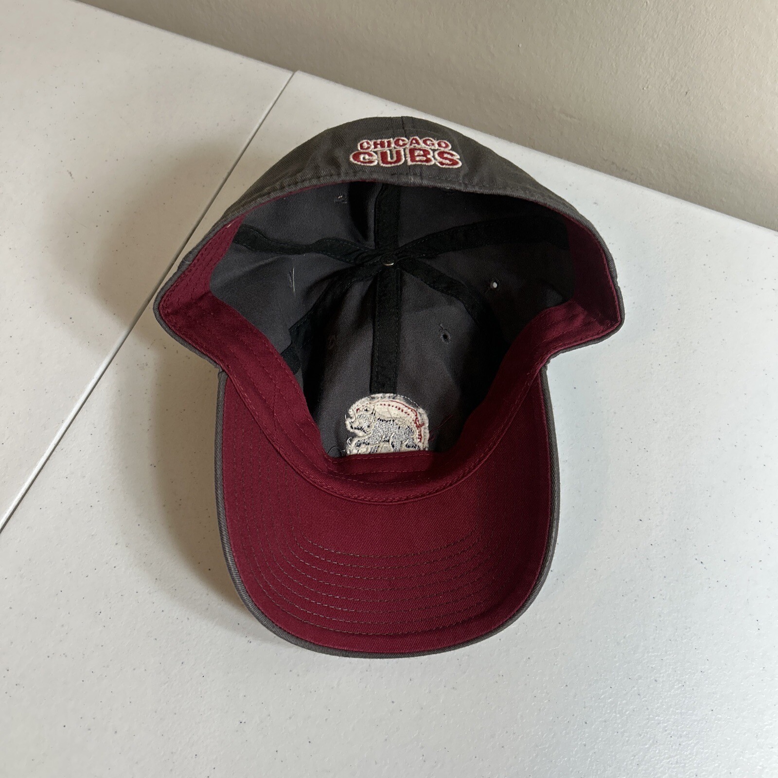 Twins Enterprise Chicago Cubs MLB Gray Hat Size L