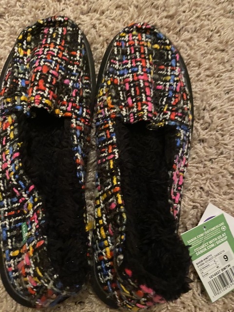 sanuk shorty sidewalk surfer