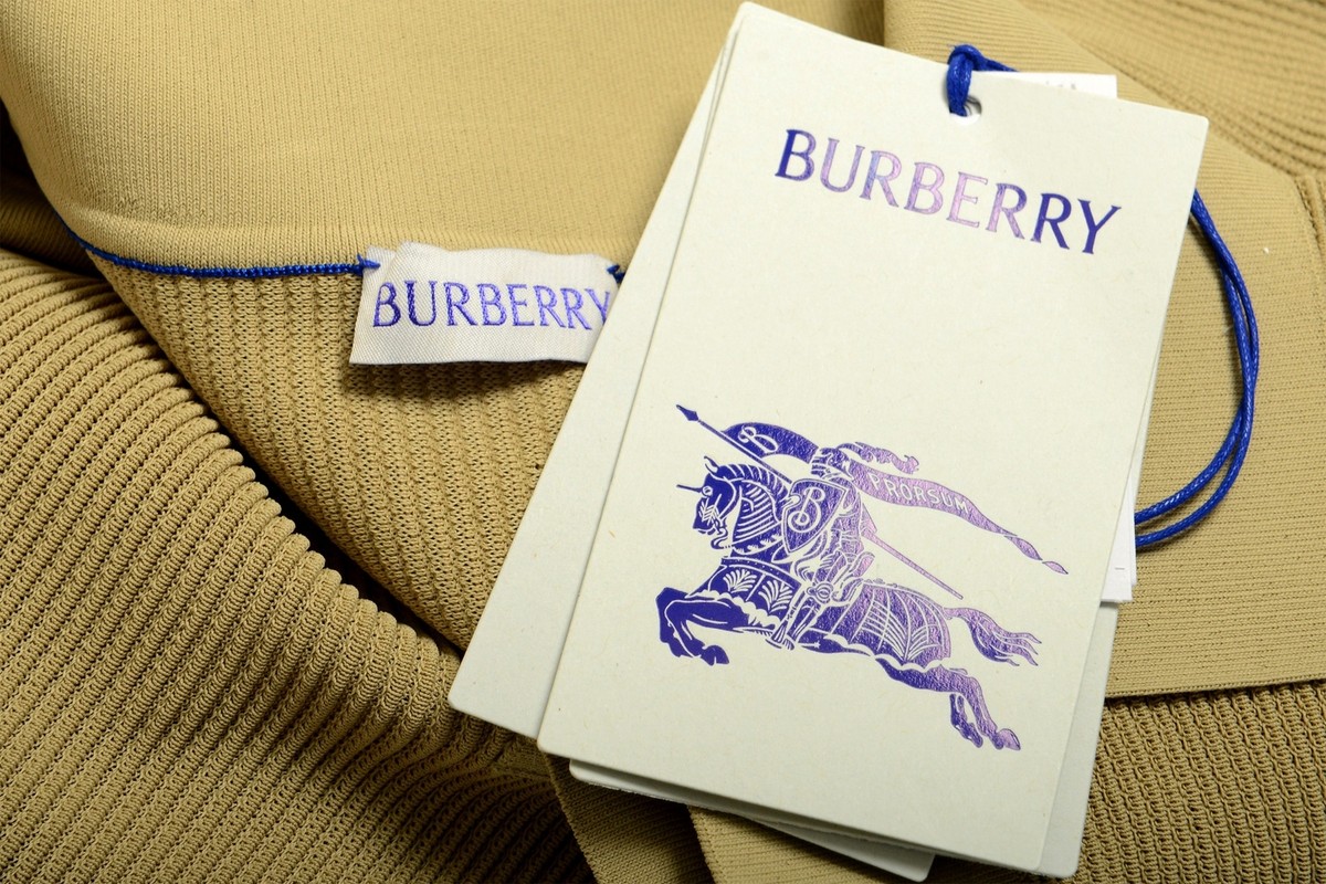 Burberry Women's Hunter Beige Stretch Short Sleeve Polo