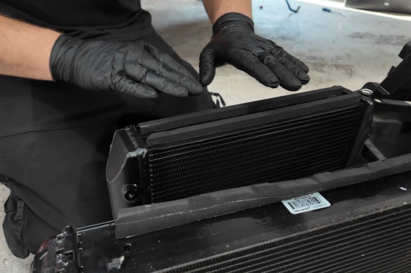 McLaren MP4-12C Coolant pipe