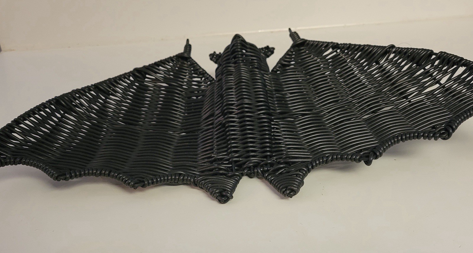 Way To Celebrate Black Wicker Bat Decor Halloween 9” x 15” Walmart Woven Hanging