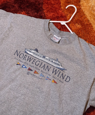 VTG 90s Norwegian Cruise Line Norwegian Wind T-Shirt Men's L - Single Stitch
