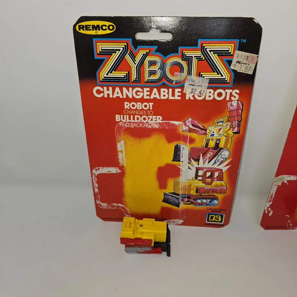 Remco Zybots Bulldozer Yellow/Red and Red/Yellow Cardbacks Missing Tops - Image 3 of 4