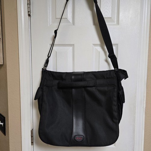 TUMI # 506C Black Ballistic Nylon Expandable Messenger Computer Briefcase Bag - Picture 11 of 24