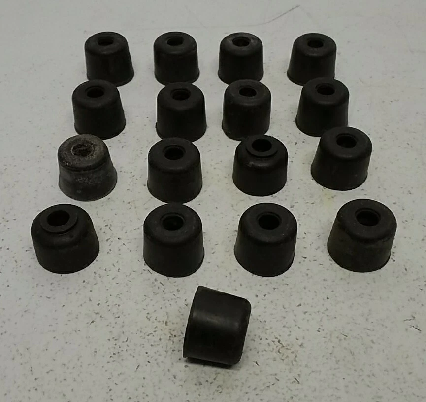 216-1058 Perfect Circle Engine Valve Stem Oil Seals – Quantity of 17 - Image 3 of 4