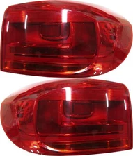 For 2011-2018 Volkswagen Tiguan Tail Light Set Driver and Passenger Side