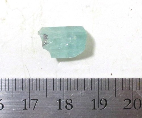 7.1 ct partial Colombian Emerald crystal - Muzo mining district, Colombia - Picture 2 of 8