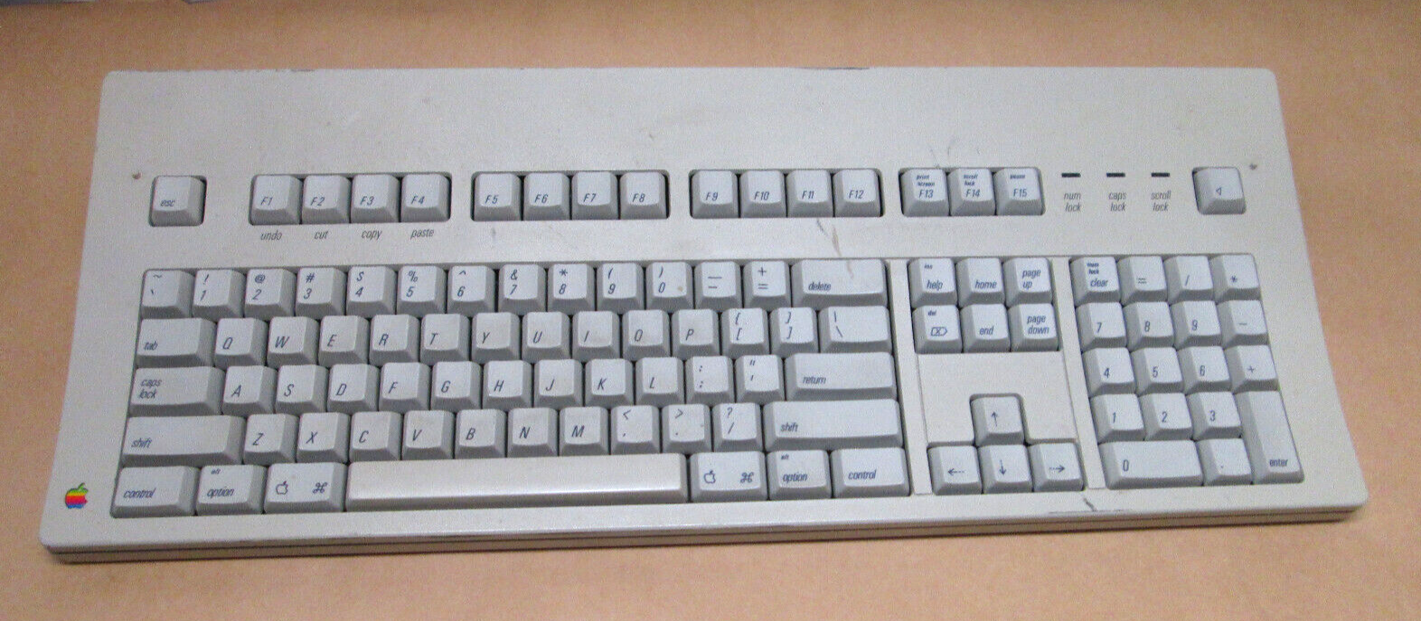 Foto 1 di 7