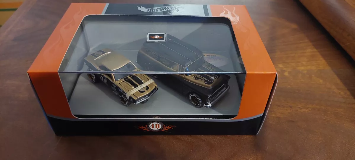 HOT WHEELS 2008 Japan Convention '67 CAMARO & '55 CHEVY PANEL. #320/500. Rare.