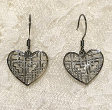 Puffy Heart Earrings Silver Tone Geometric Op...