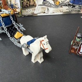 LEGO Castle: King's Battle Chariot (7078) - Fantasy Era - 100% Complete 2009