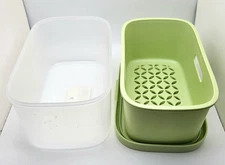 Lettuce Vegetable Keeper with Vented Lid and Raised Insert - Keep Veggies Fresh!