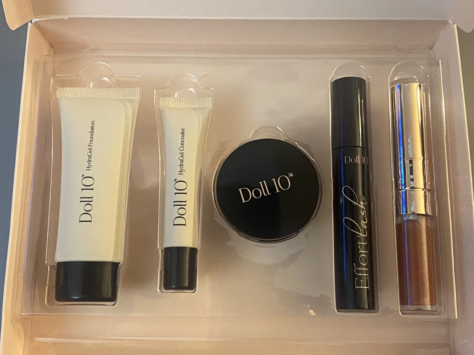 NIB Luxury Doll 10 Beauty Set Kit Erase Perfect Protect 5 pieces!