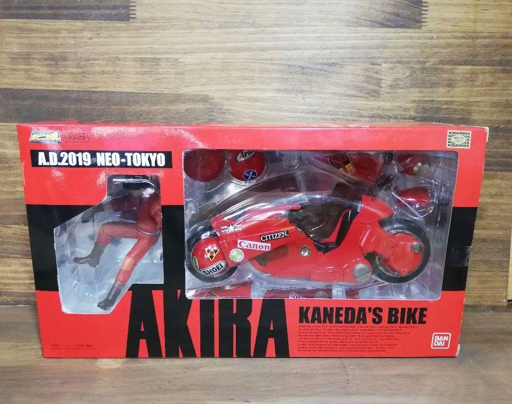 新品　未開封　AKIRA　KANEDA ON MOTORCYCLE　フィギュア MCFARLANE AKIRA KANEDA ON MOTORCYCLE DELUXE BOXED SET ACTION