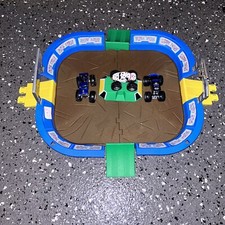 MONSTER JAM -Monster Dirt Arena Playset Max-D  Kinetic Sand 