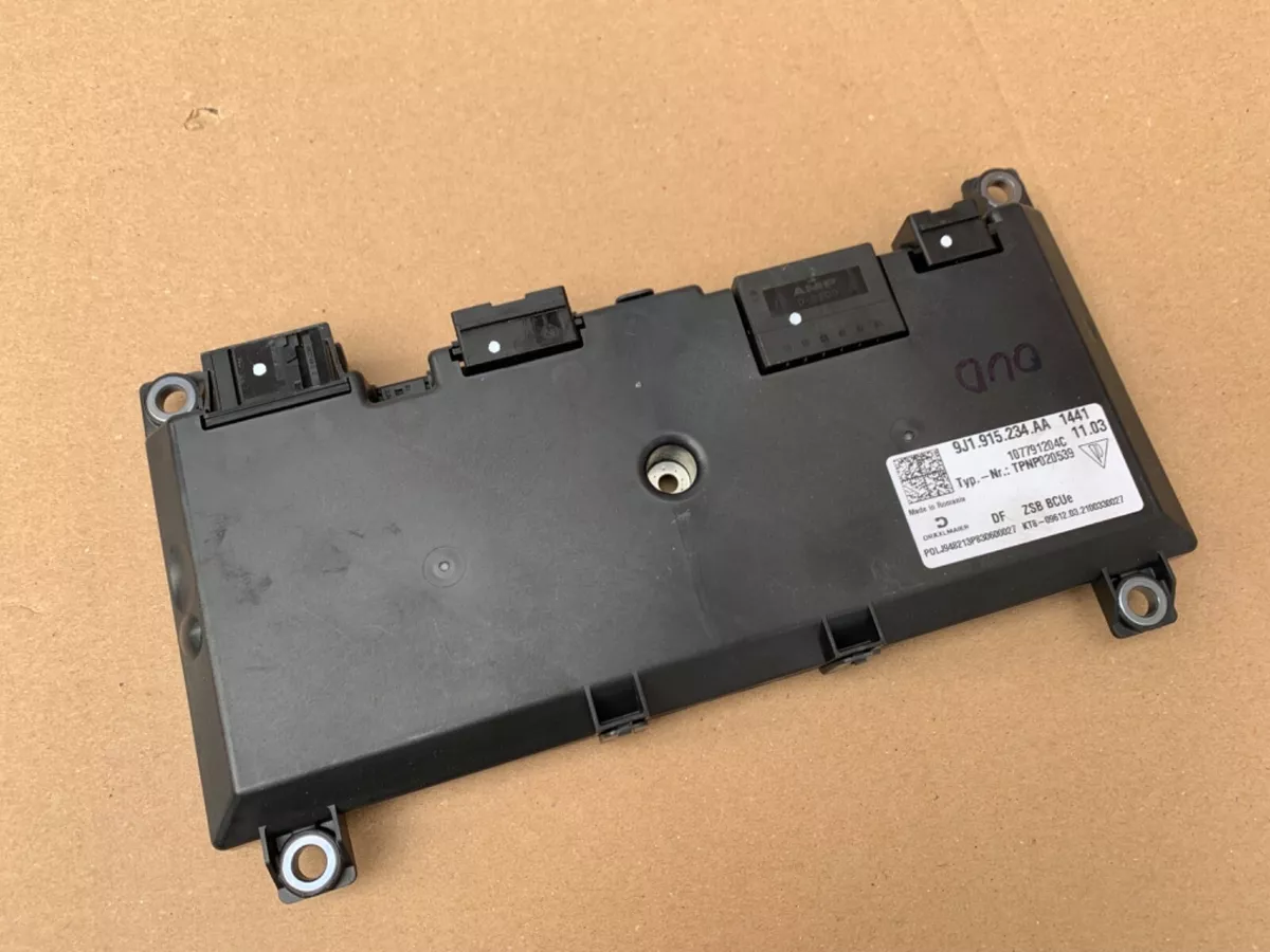 Original Porsche Taycan 9J1 Steuergerät Batterie Uberwachung 