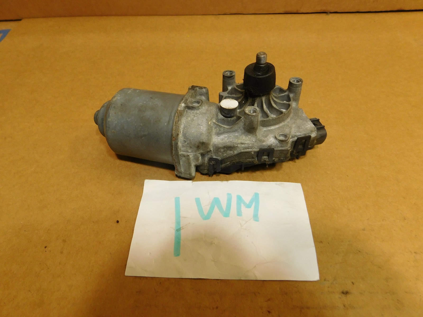 13 14 15 Chevrolet Malibu FRONT Used front Windshield Wiper Motor #1-WM