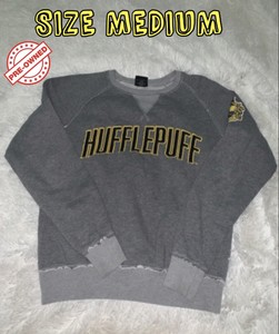 universal hufflepuff sweatshirt